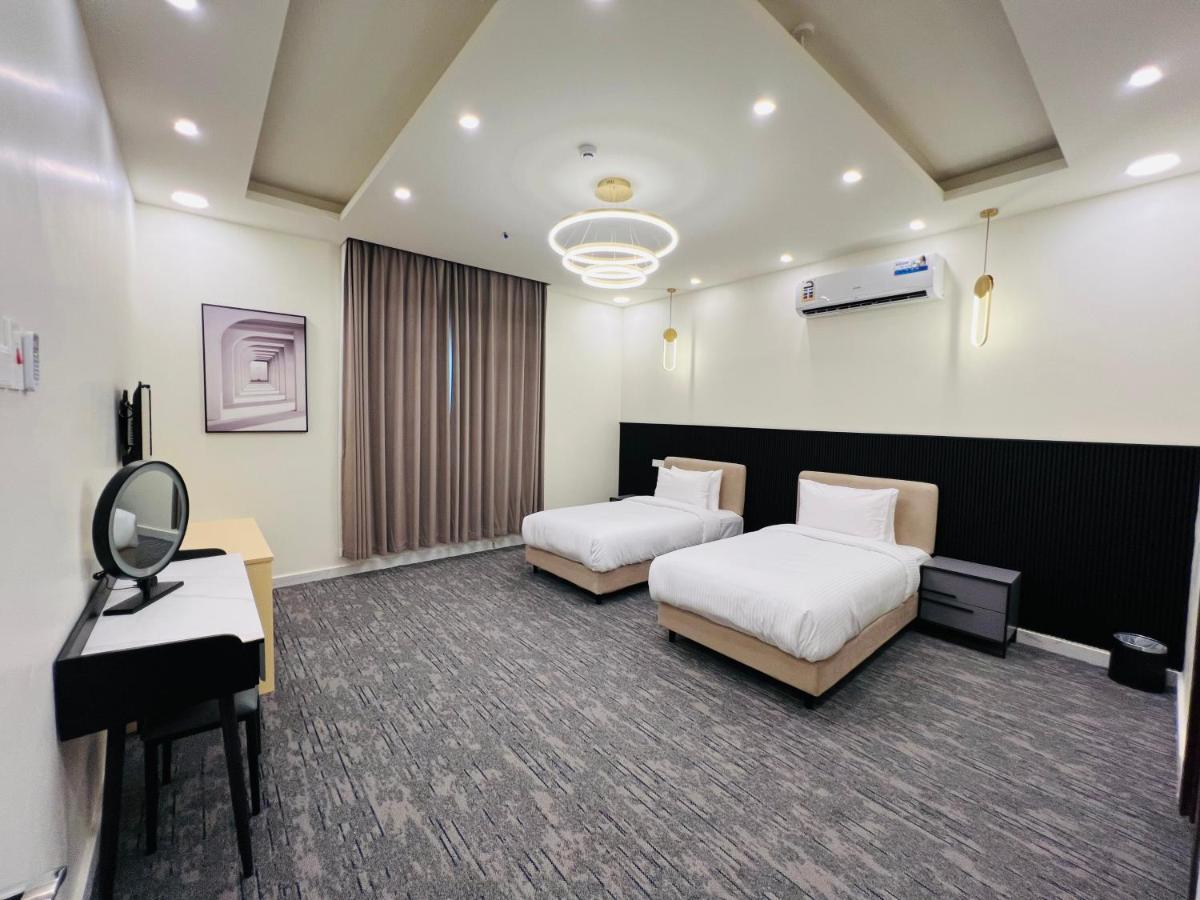 Falcon Grand Hotel Ras al Hadd エクステリア 写真